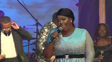 Nomthie Sibisi - Ngizombonga ngani (Live)