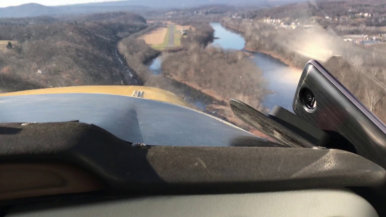 *1080 60* POTOMAC AIRFIELD (W35) APPROACH AND LANDING - YouTube