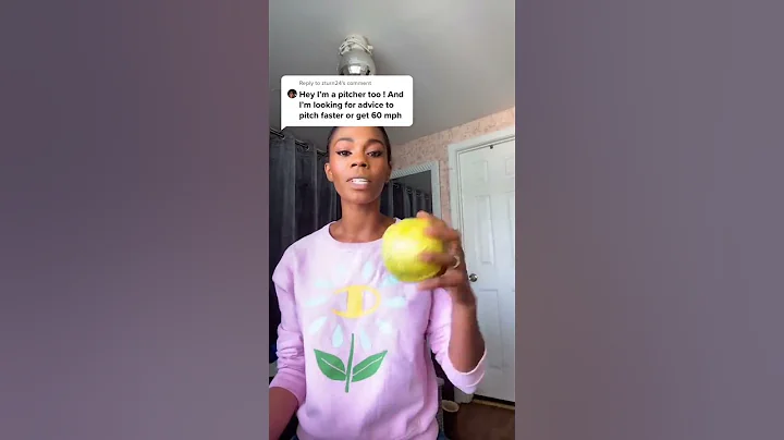 QUICK TIP: relax your wrist & feel the seams on your finger tips #pitchingtips #pitchers #softball