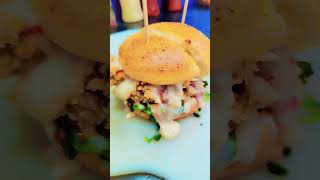 quetta Food Street Zinger burger Yummy #viral #duckybhai #shortsfeed #shortsyoutube #trending