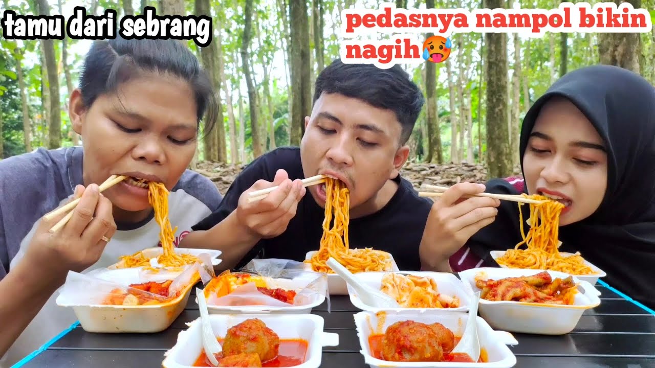 PEDASNYA BIKIN NAGIH || MUKBANG MIE JEBEW+CEKER MERCON+BAKSO MERCON+PANGSIT CHILI OIL+CIRENG MERCON