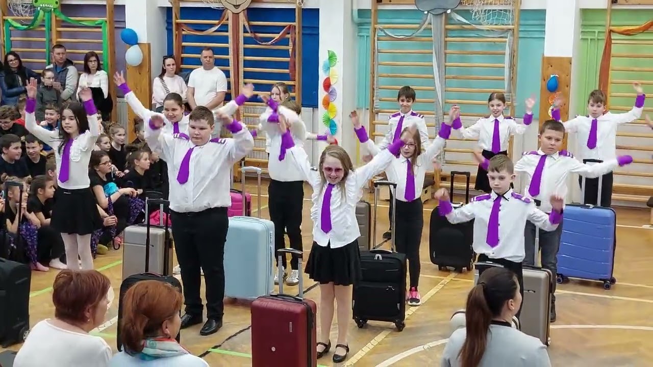 Kiss Bálint farsang - 4.b