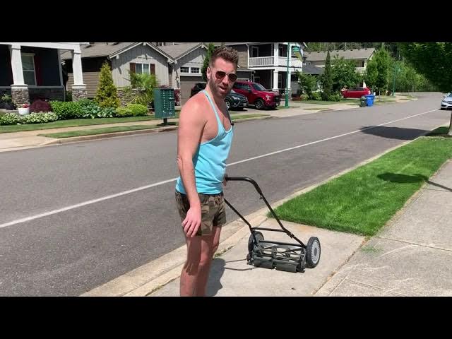 Lowering the cutting height and sharpening an Earthwise 16” 7-Blade Reel  Mower #lawn #lawncare #dog 