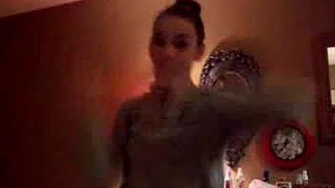Elyse's never ending journey to weird dancing cont...