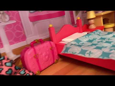 My 4 year old tries ASMR and WOW 😂