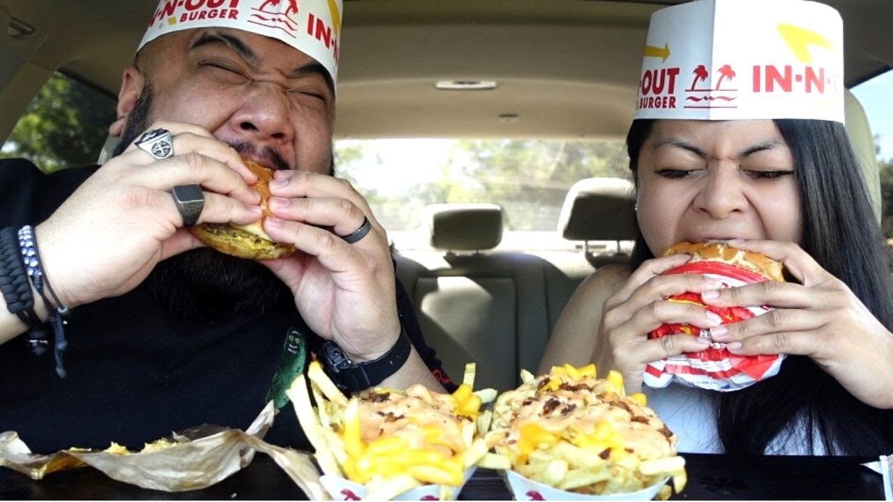 IN-N-OUT BURGER ANIMAL STYLE FRIES MUKBANG !!