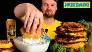 Eating Belarussian Dumplings (Kalduny) 🇧🇾🥔🍖 ASMR Mukbang!