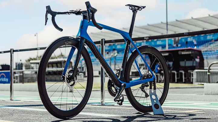 Lapierre x Alpine bike with unique design