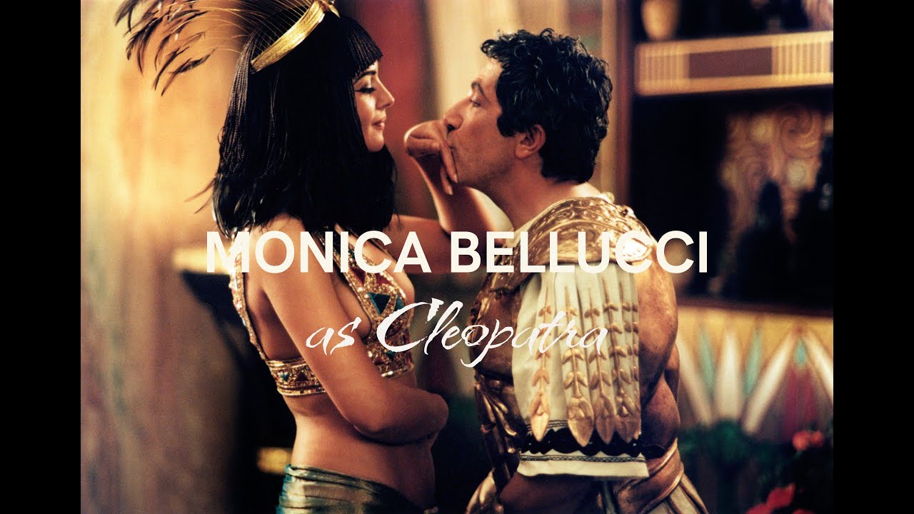 Monica Bellucci as Cleopatra | Asterix & Obelix: Mission Cleopatra (2002) #monicabellucci