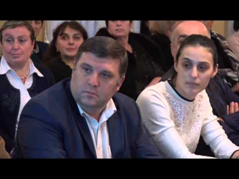 მე-3 საჯარო სკოლის დირექტორმა სამეურვეო საბჭოს ანგარიში ჩააბარა