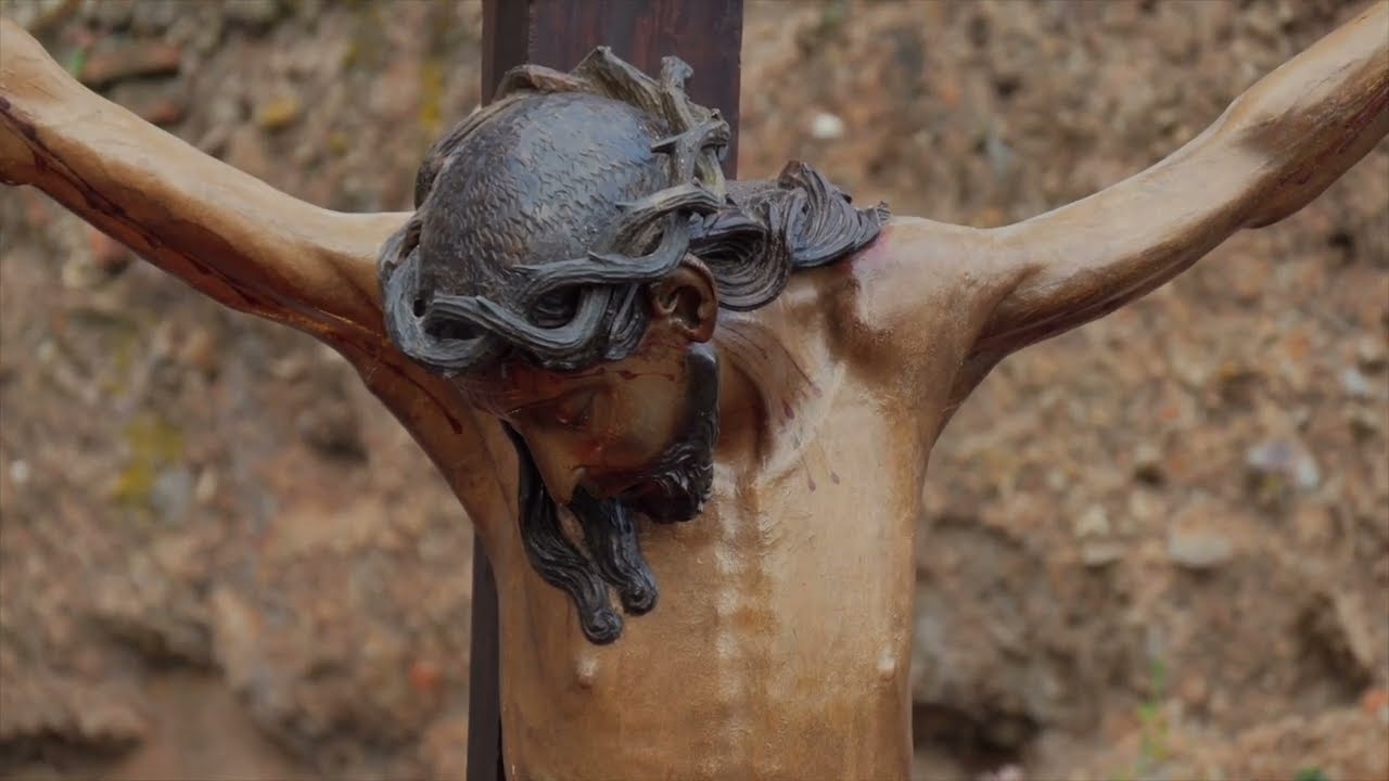 Un Cristo con piel bajo la policromía? Reportaje sobre el Xto. de la Peña - Xto. de las Indulgencias