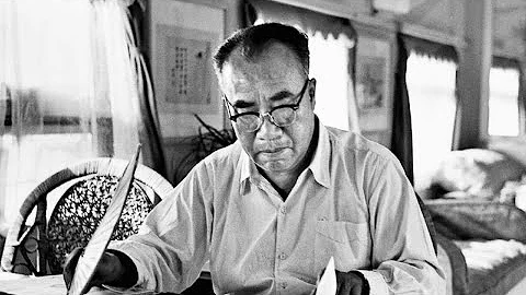朱德：曾与毛泽东并列为“朱毛”，这位开国元勋为何在建国后淡出公众视野？《尊前谈笑人依旧：毛泽东影像记忆》【下载凤凰秀App，发现更多精彩】 - 天天要闻