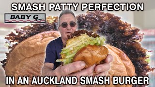 SMASH PATTY PERFECTION IN AN AUCKLAND SMASH BURGER!
