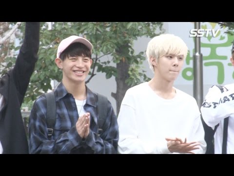 [SSTV] 업텐션(UP10TION), 언제나 해맑은 소년들의 꽃미소 ‘생생돌 막방 기대해’ (뮤직뱅크 출근길)