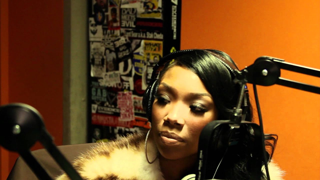 Monica & Brandy talk about whose idea it was to do "It All Belongs to Me" on 