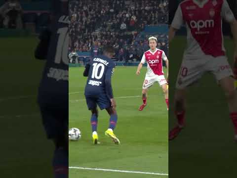 Stop That Dembouz 🥵 #ligue1 #football #foot #psg #footballshorts #sports #edit #skills #paris