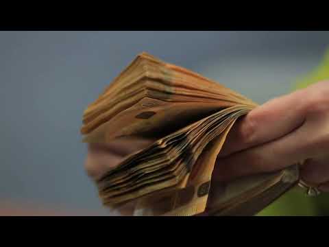 Dëm 1.2 mln euro shtetit/ Arrestohet sekretari i përgjithshëm i Ministrisë së Financave bashkë me...