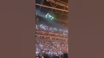 Thumbnail of ASAKE FLOATING ON THE AIR PERFORMING ACTIVE FT TRAVIS SCOTT. #asake #travisscott #lunguboy #Fyp