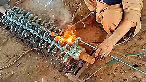 Amazing process of making forage Harvester Machine Router || how to make harvester blade router