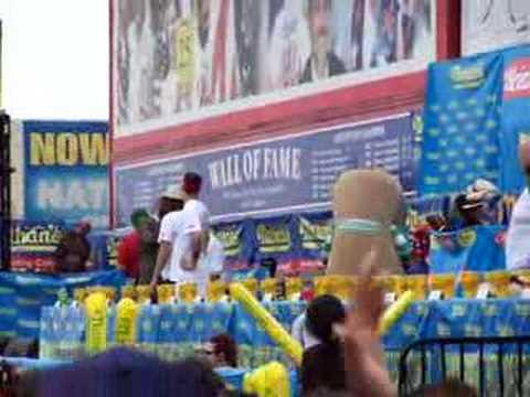 2007 Nathan's Hot Dog Contest Arturo Rios Jr Intro...