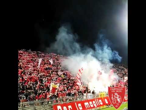 Cori Curva Nord | Perugia Hellas Verona - YouTube