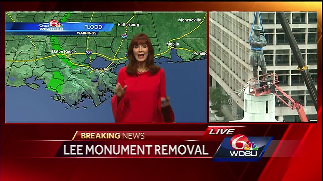 Friday Night: Rain chances go up this weekend - YouTube