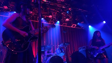L.A. witch - sexorexia @ melkweg amsterdam 29-9-2025