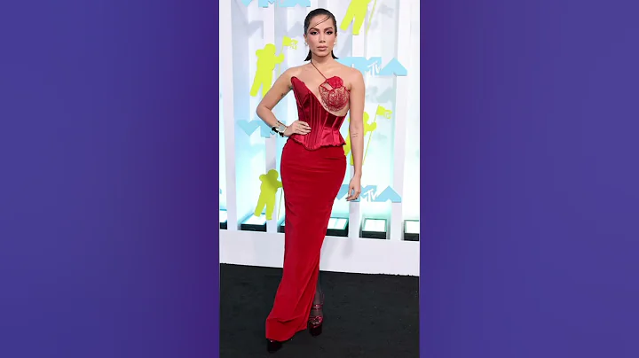 Best dressed celebrities at the VMAs (imo) #fashion #glamoroussquid - DayDayNews
