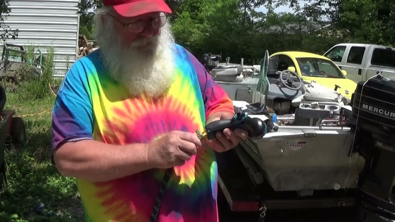 PawPaw Reviews the 50ft Expandable Garden Hose by Harnmor