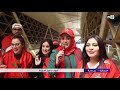 أجواء أخوية تجمع بين مشجعي المنتخبين المغربي و الجزائري 