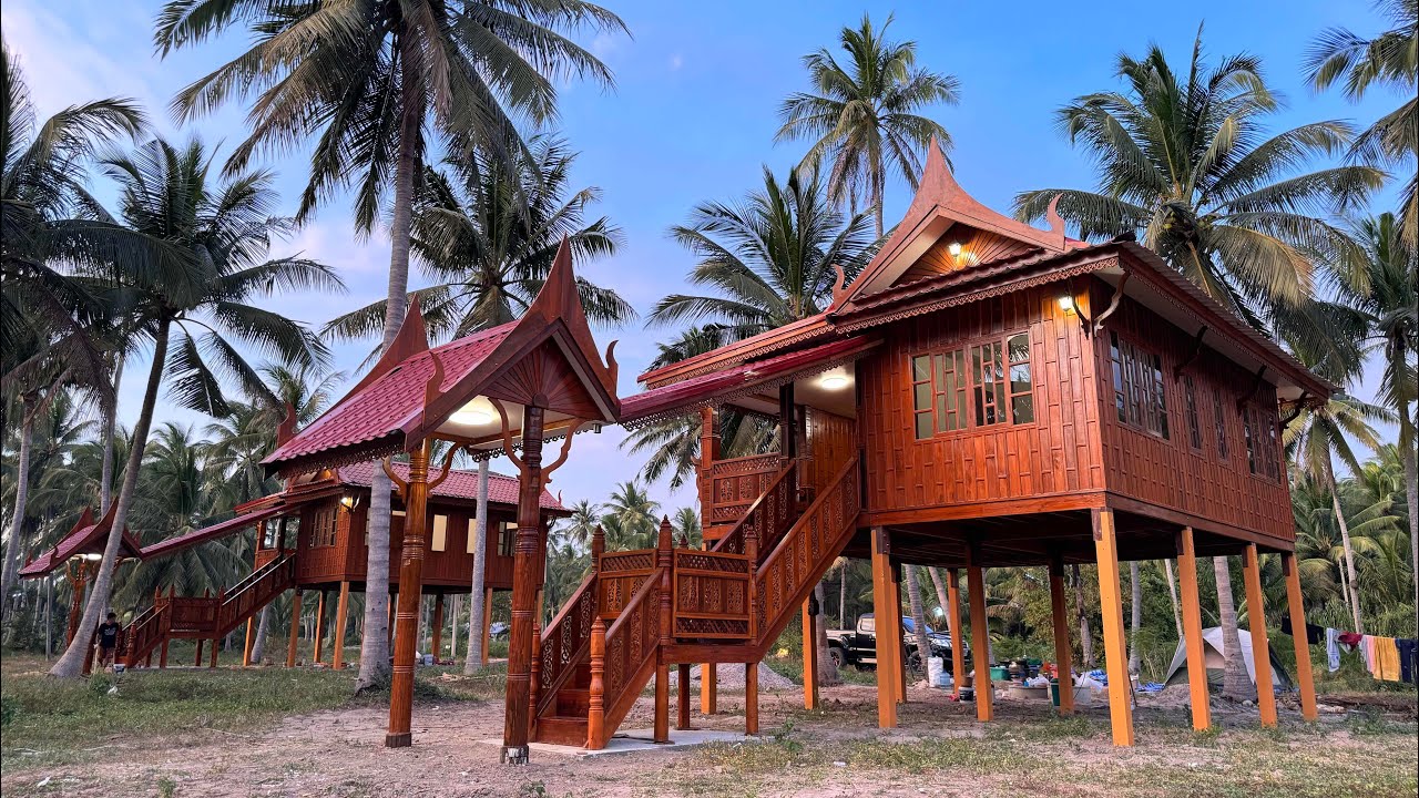 บ้านระเบียง ทรงไทยประยุกต์ 2 ห้องนอน 1 ห้องน้ำ มีเคาเตอร์ครัว พร้อมมยกสูง ตกแต่งทั้งหลัง 560,000 บาท