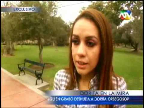 Vedette Dorita Orbegoso fue grabada completamente desnuda con cámara oculta en cuartel