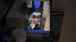 Famous Verticle PCD Drilling Machine Wealth