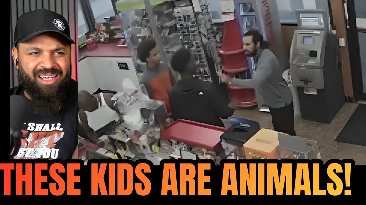 Heartless Teens Rob Store as Store Clerk Has Heart Attack! - YouTube