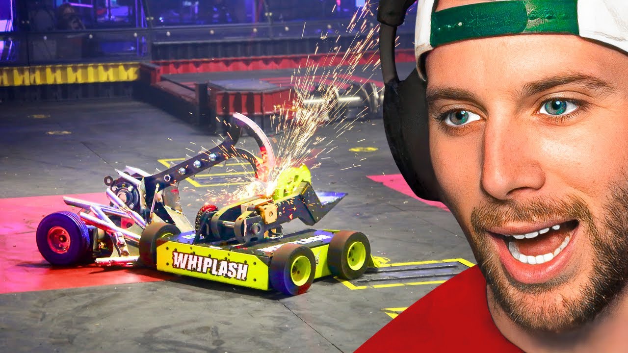 FIRST TIME WATCHING BATTLE BOT FIGHTS - YouTube