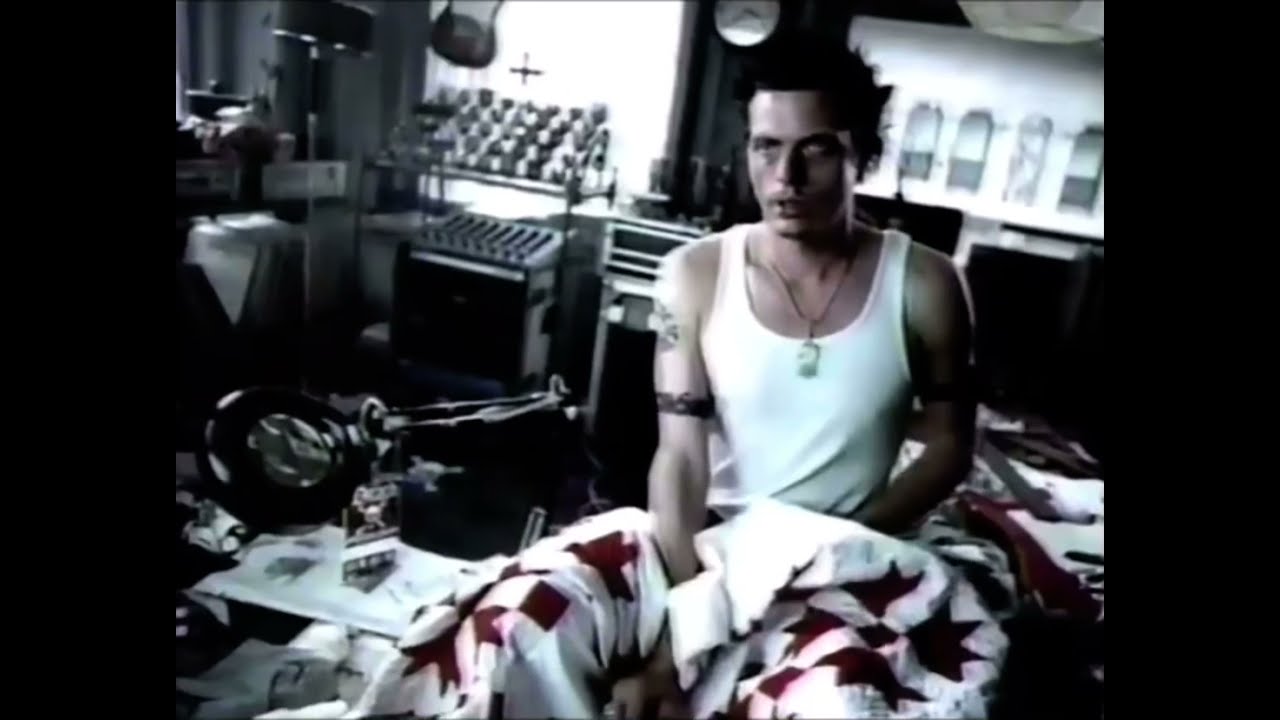 1999 Technology / Yahoo! - YouTube