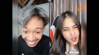 Colok dua jari sampe keenakan