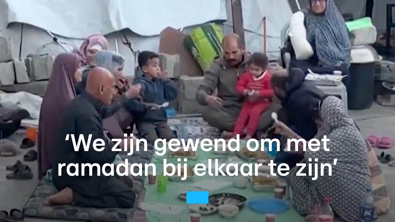 Ahmed en zijn familie verbreken hun vasten tussen de ruïnes in Gaza | RTL Nieuws