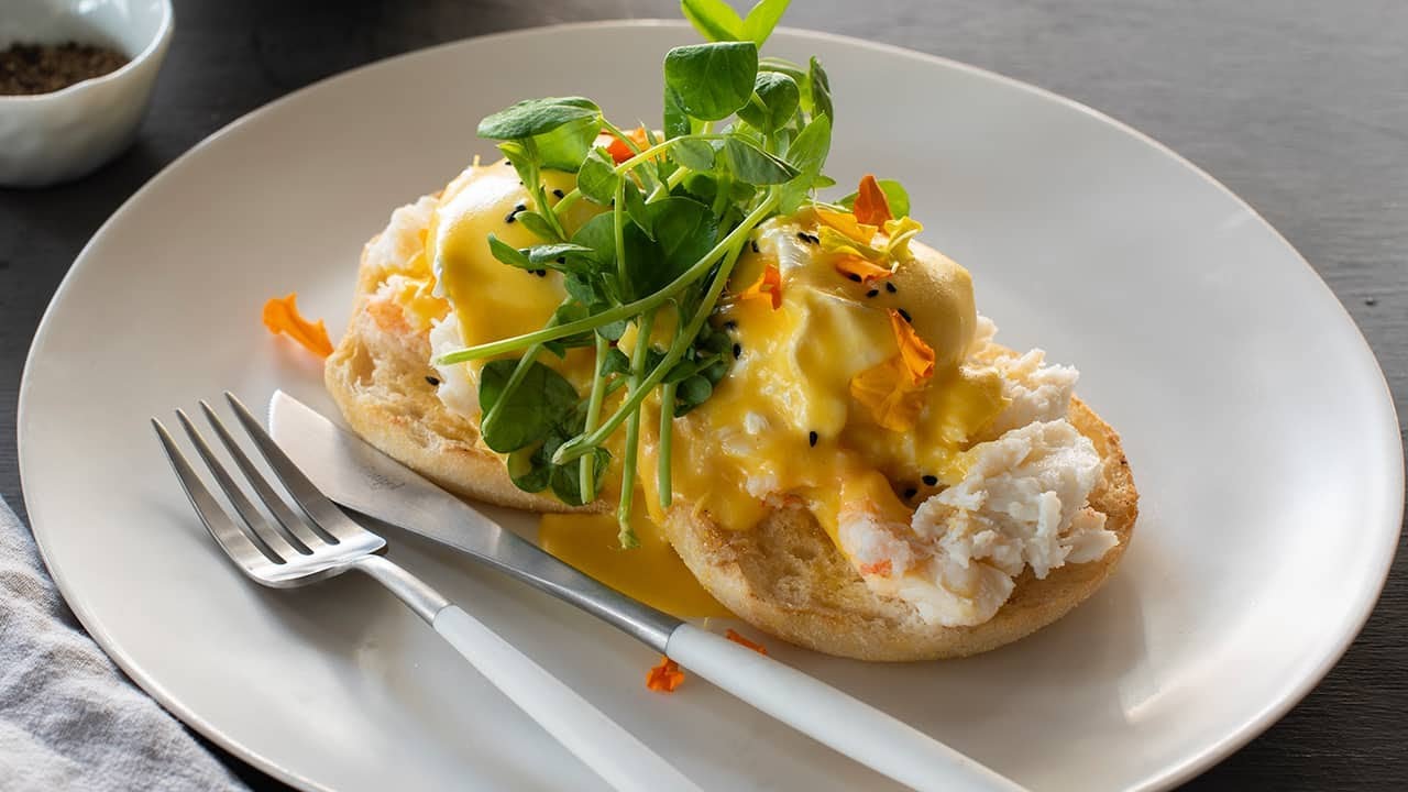 Spanner Crab & Wasabi Benedicts Goodman Fielder Food Service. YouTube