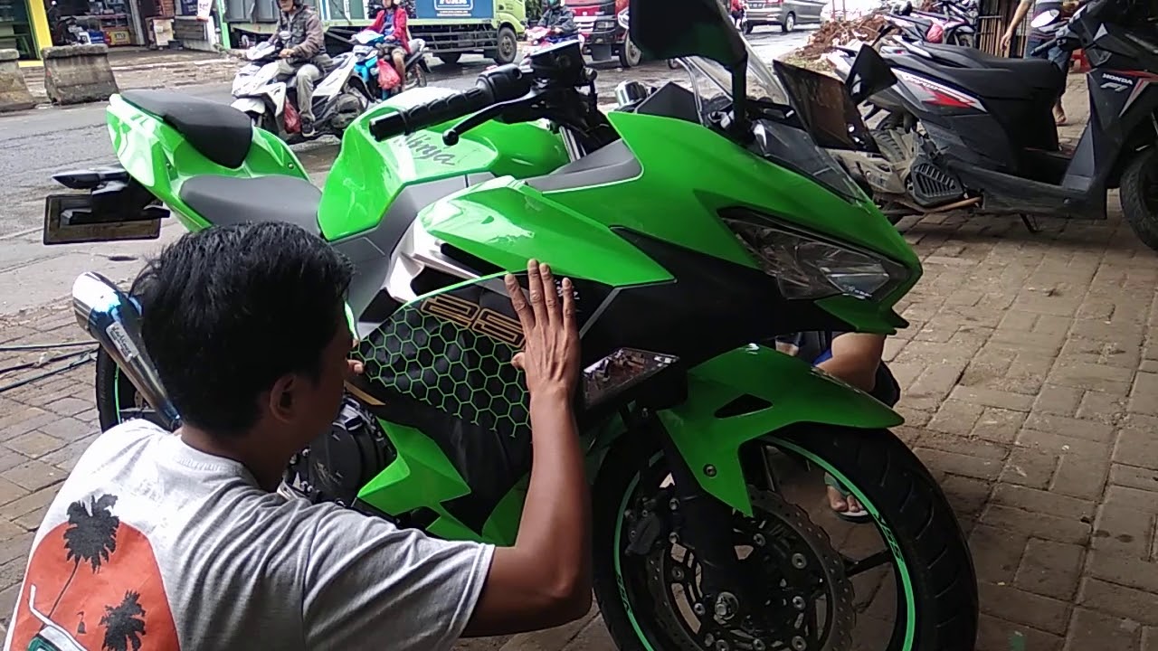 jual stiker variasi  ninja 250 2018  corak Ninja zx25r 