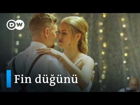 Video: İngiliz Düğünü Nasıl Gidiyor?