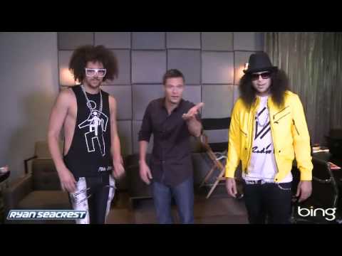 Ryan Seacrest Learns How To Shuffle From LMFAO | O...