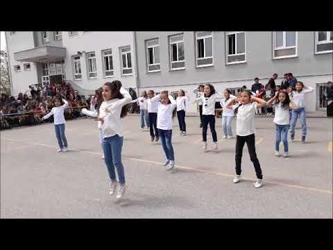 23 nisan gösterisi zumba dansı