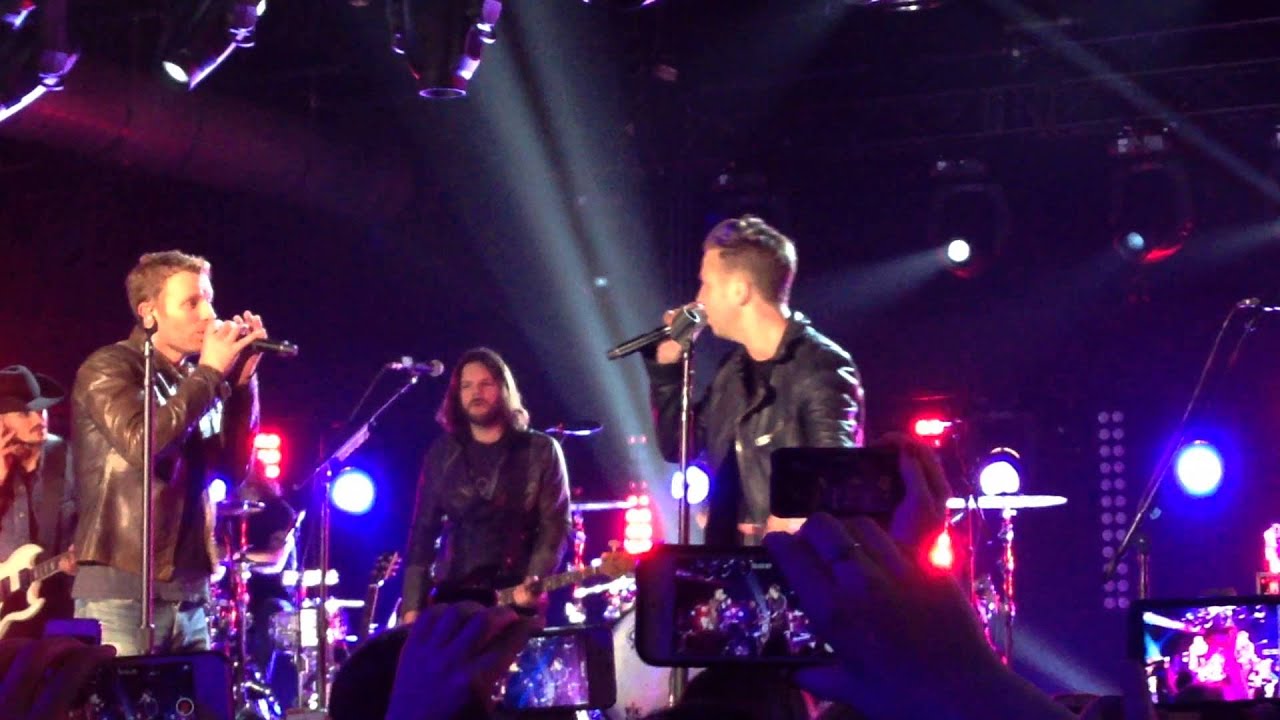 Onerepublic And Dierks Bentley Cmt Crossroads Encore