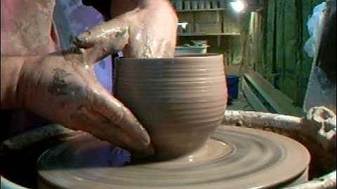 SIMON LEACH - Paddling  ( quack ! )