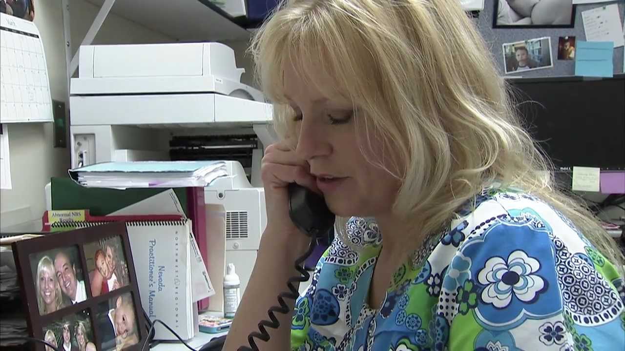 Newborn Screening Saves Babies.....One Foot At A Time (SPANISH)