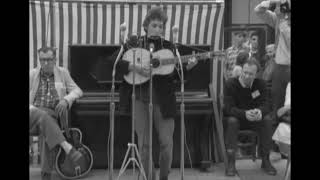 Mr. Tambourine Man (Bob Dylan Newport 1964)