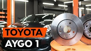 Kaip pakeisti priekinė stabdžių diskas TOYOTA AYGO 1 (AB10) [PAMOKA AUTODOC]