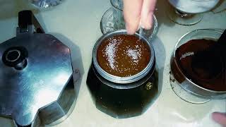 كيفية صناعة رغوة القهوة بدون الة طريقة سهلة وبسيطة