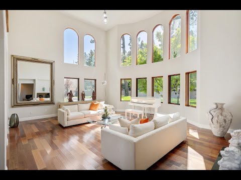 11370 Golf Links Road, Oakland, CA | Michael and Nicole Wilhelm, Compass